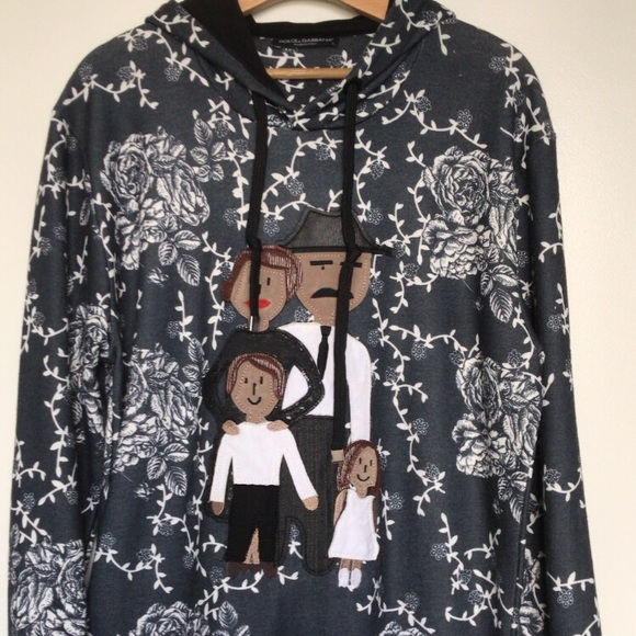 (SOLD) Dolce & Gabbana Family Patch Hoodie - Picture 1 of 4